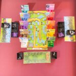 Cubitos 3D Printed Insert with Fowl Play Expansion, Fits Sleeved Cards