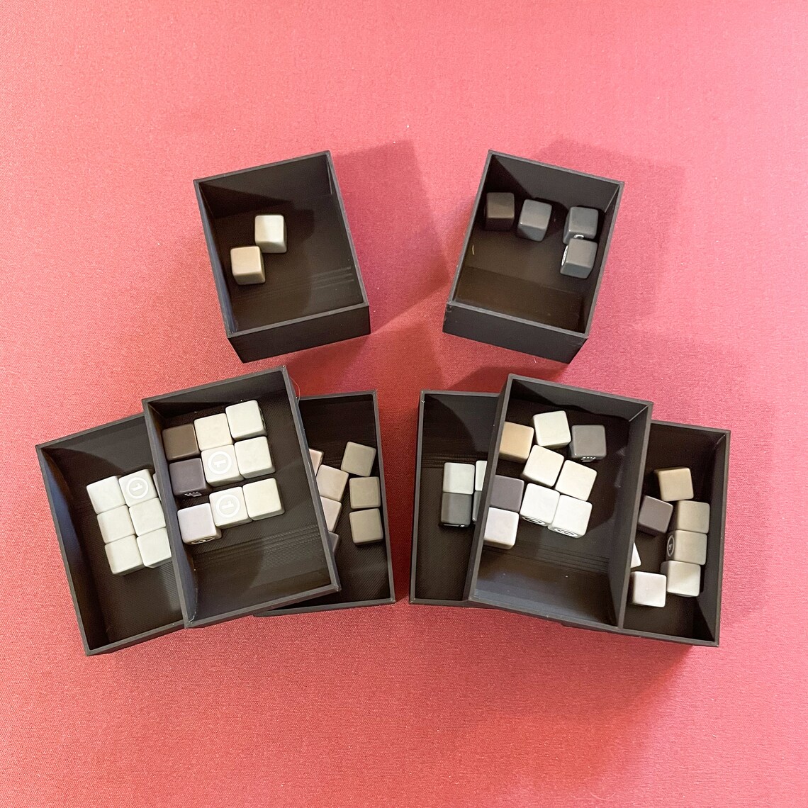 Cubitos 3D Printed Insert with Fowl Play Expansion, Fits Sleeved Cards - Image 8